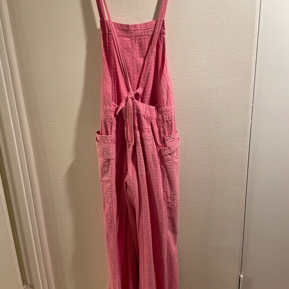 Savannah Overalls (S) - no longer available at Free People NWOT - Picture 2 of 2